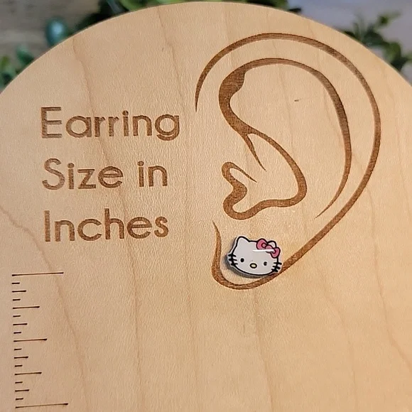 Hello Kitty Stud Earrings, metal free - Picture 3 of 6